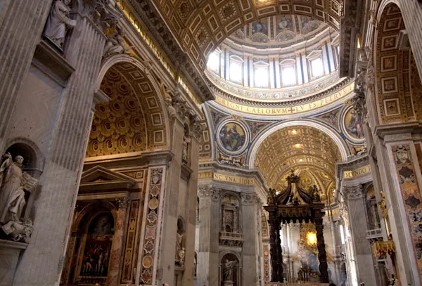 St. Peter’s Basilica Tour with Dome & Crypts | Walks of Italy