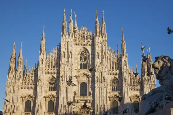 What are the top things to do in Milan? 