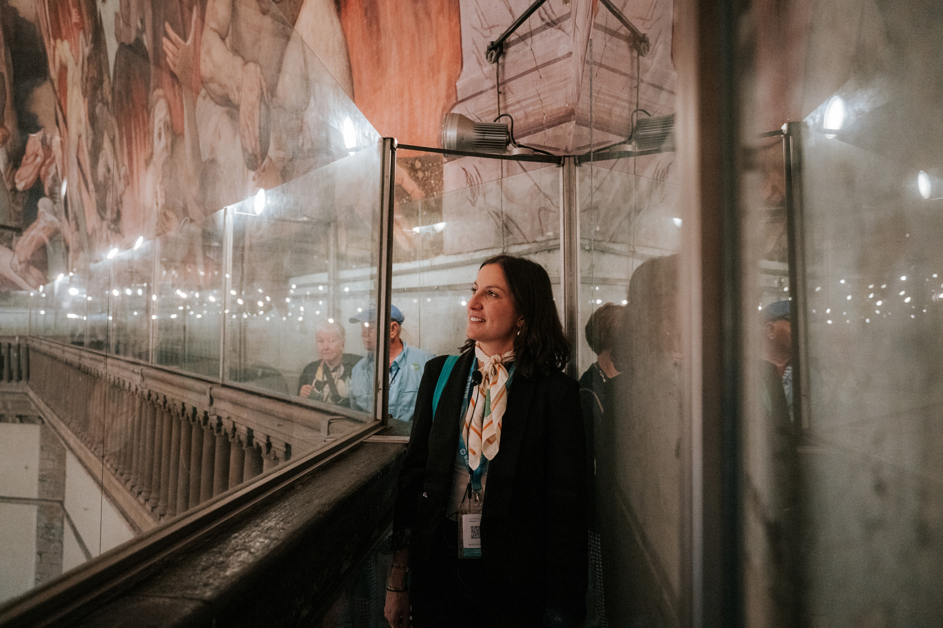 What’s the difference between a private tour and a small-group tour?