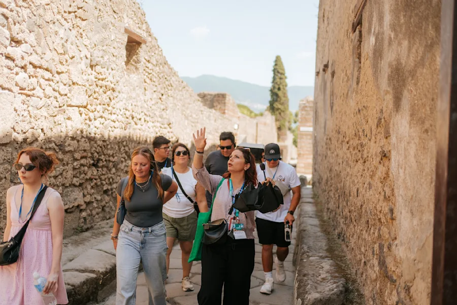Moving through the streets of Pompeii, surrounded by echoes of the past.