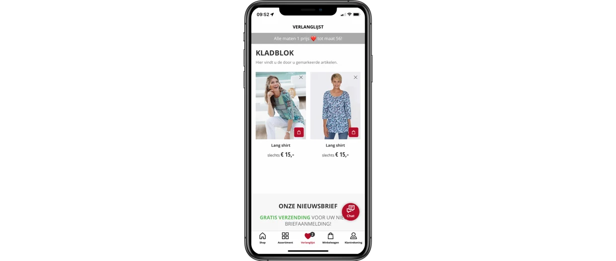 Smartphone-scherm met een online winkelweergave, toont een verlanglijst met een bordeauxrode trui en een blauw shirt, inclusief prijzen. Smartphone-scherm met een online winkelweergave, toont een verlanglijst met een bordeauxrode trui en een blauw shirt, inclusief prijzen.