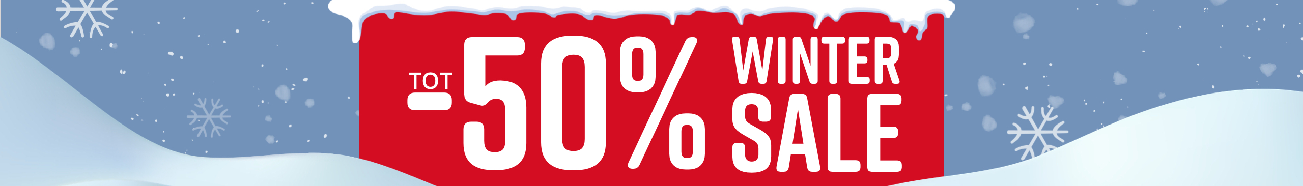 Rood bord met tekst 'Tot -50% wintersale' voor een wintersneeuwlandschap met sneeuwvlokken.