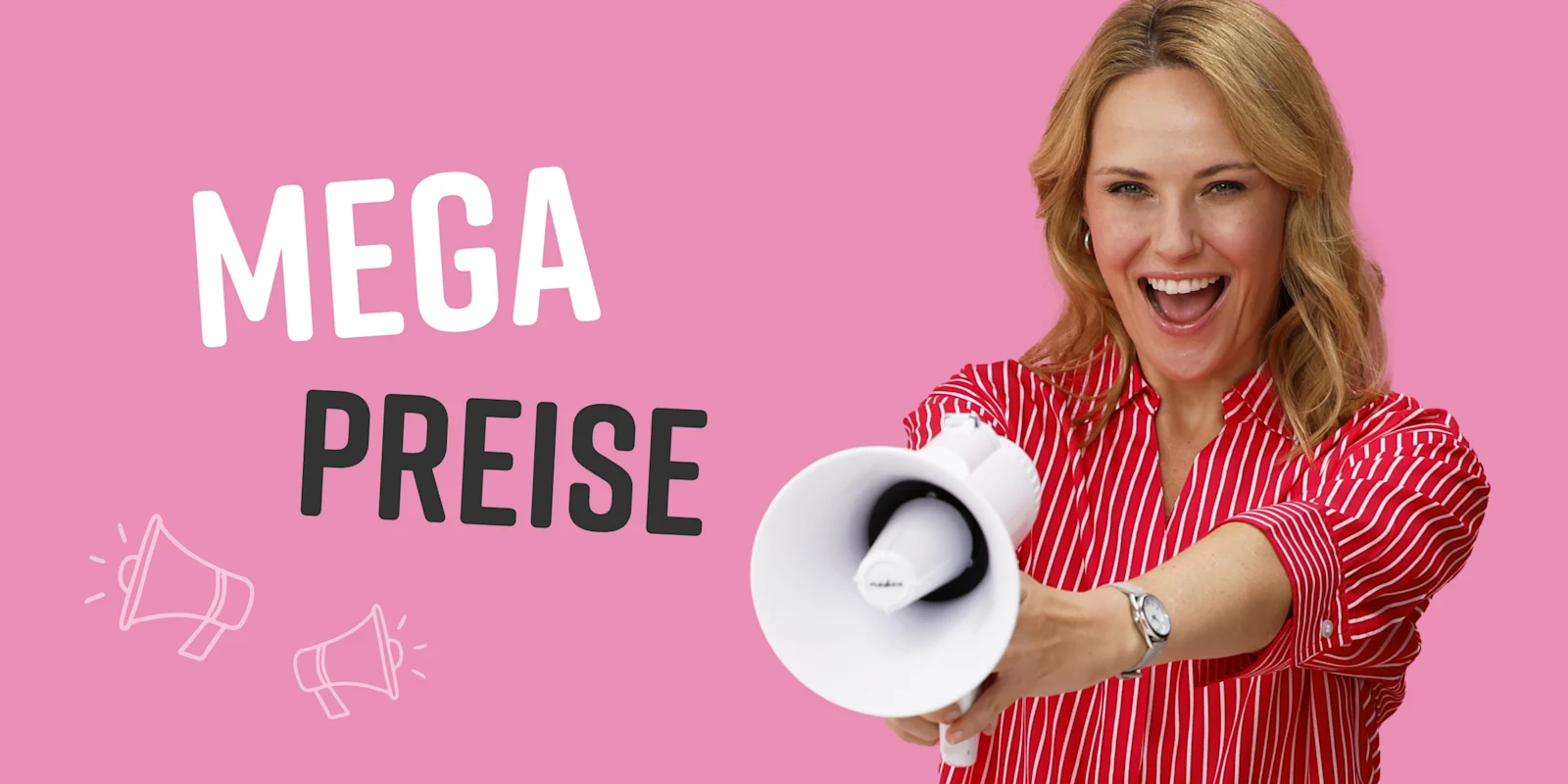 Ein Model mit rot-weiß gestreiftem Hemd hält ein weißes Megafon vor sich und steht vor rosa Hintergrund. Text: MEGA PREISE.
