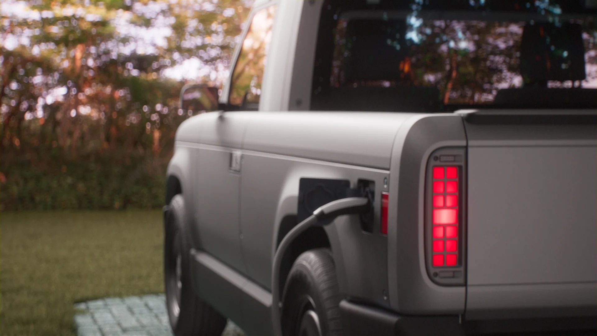 Slate charging close up 