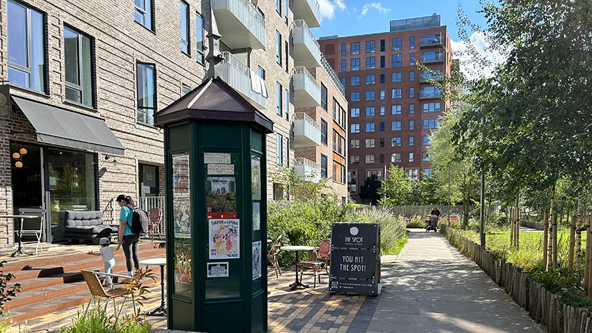 Populära caféet The Spot på Else Alfelts Vej.