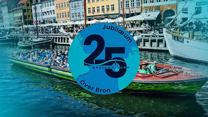 Bild av en kanalbåt i Nyhavn.