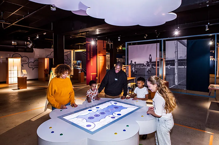 Malmø Museum - Ideplaneten, hvor gæster kan interagere.