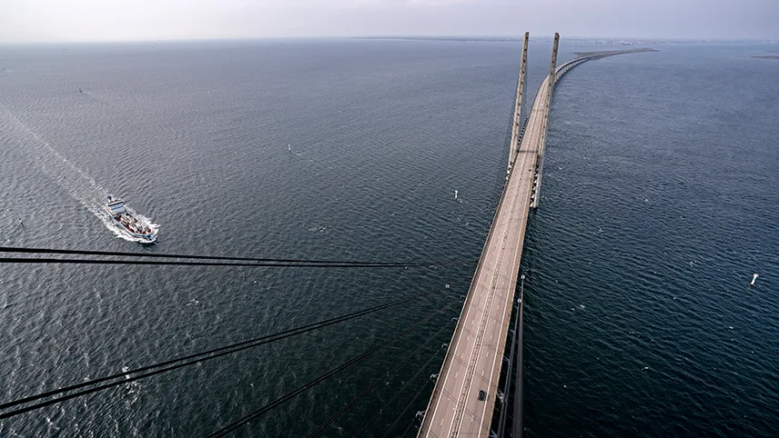 Photo of the Øresund Bridge from the pylon camera.