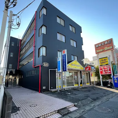 スペラボ春日部豊町店（旧UKトランク）の写真3 - 埼玉県春日部市のトランクルーム内観