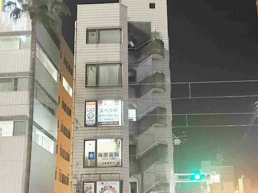 スペラボ 高知駅前 受付・カウンター