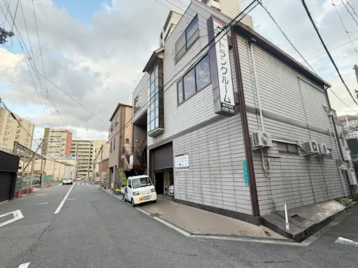 スペラボ 鶴橋玉造 内観