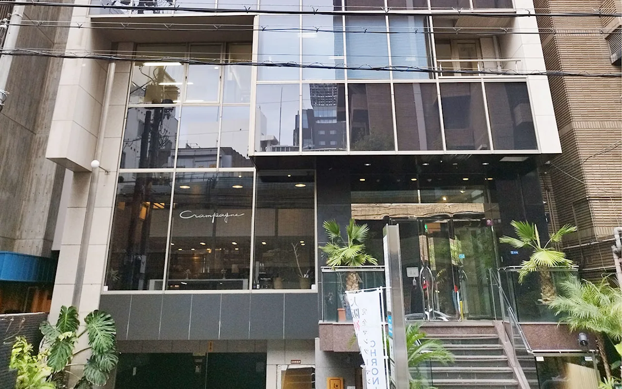 心斎橋 外観01