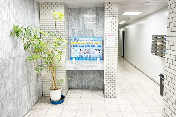 堺筋本町駅前店の写真4 - 大阪府大阪市中央区のトランクルーム内観