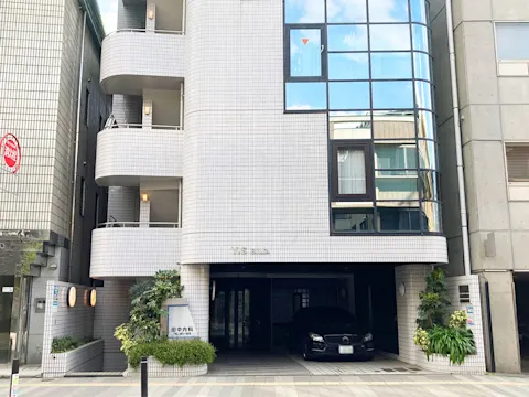 新宿四谷店