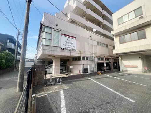 スペラボ 八千代台駅前 受付・カウンター