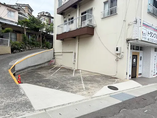スペラボ 長崎滑石国道28号 内観