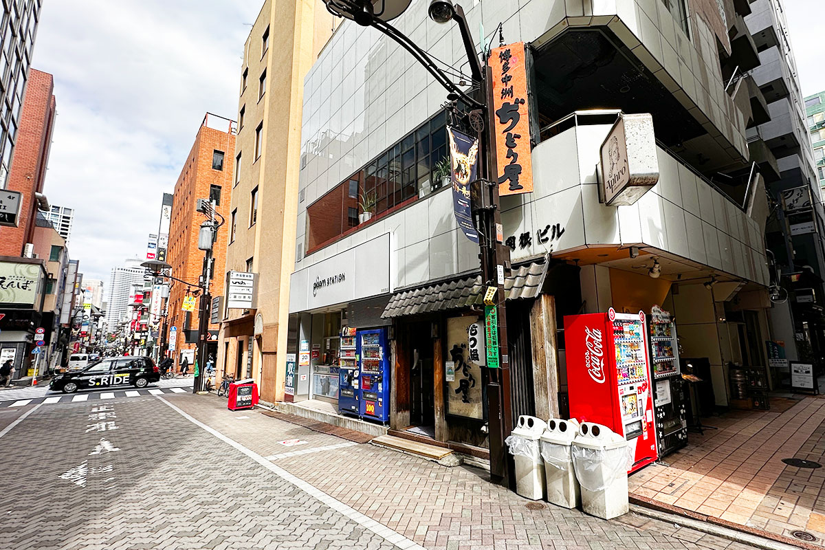 赤坂駅 外観02