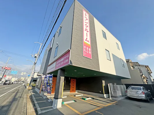 東加古川平岡町の写真1 - 兵庫県加古川市のトランクルーム内観