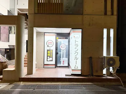 スペラボ 津市大門 通路