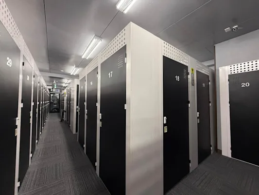 三重四日市の写真1 - 三重県四日市市のトランクルーム内観