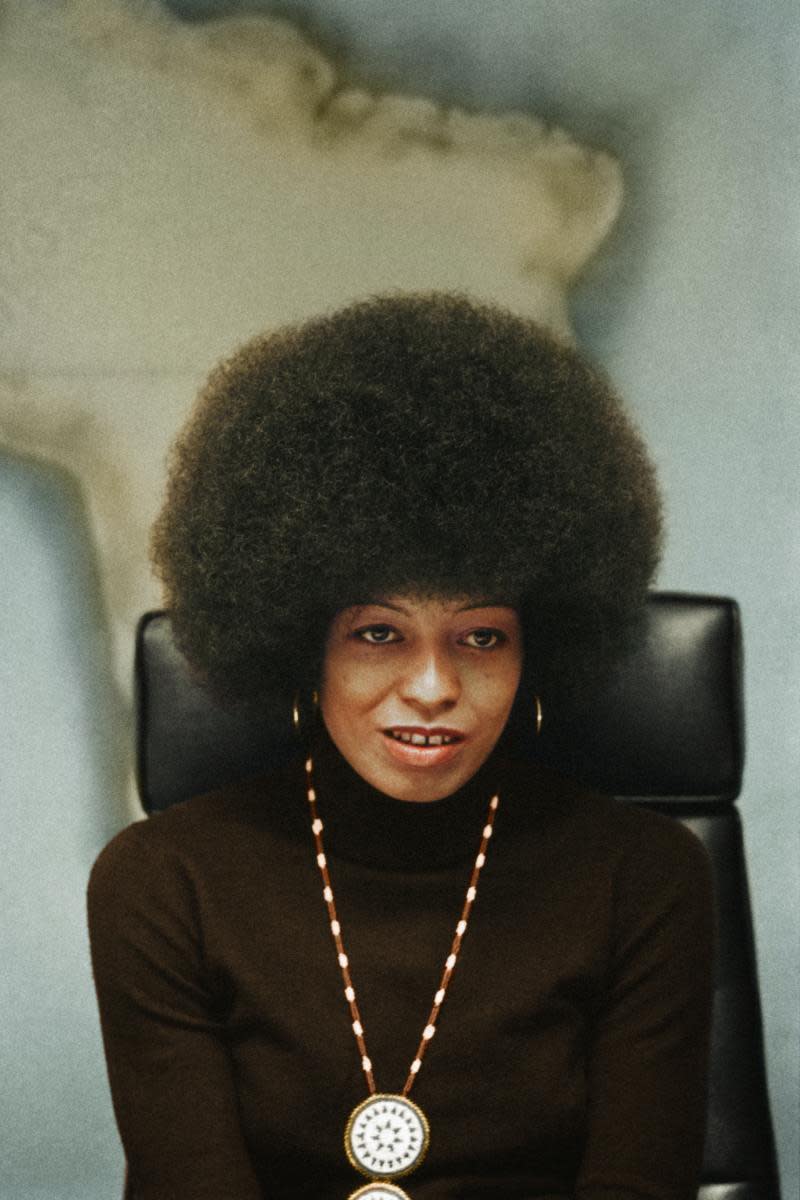 Angela Davis Natural hair