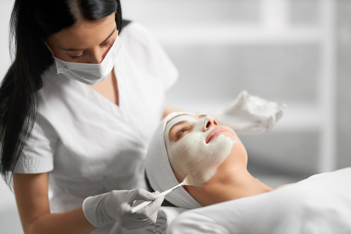 Aesthetician vs Esthetician vs Dermatologist: Understanding Skin Care Aesthetician vs Esthetician vs Dermatologist: Understanding Skin Care