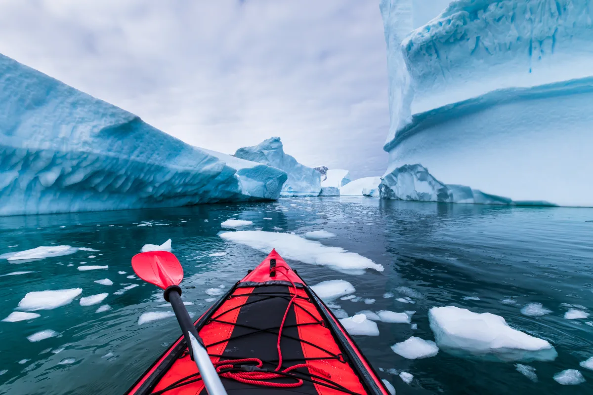 All-inclusive Antarctic Circle Expedition