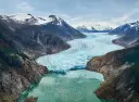 Erleben Sie die dramatische Eislandschaft des Prince William Sound.
