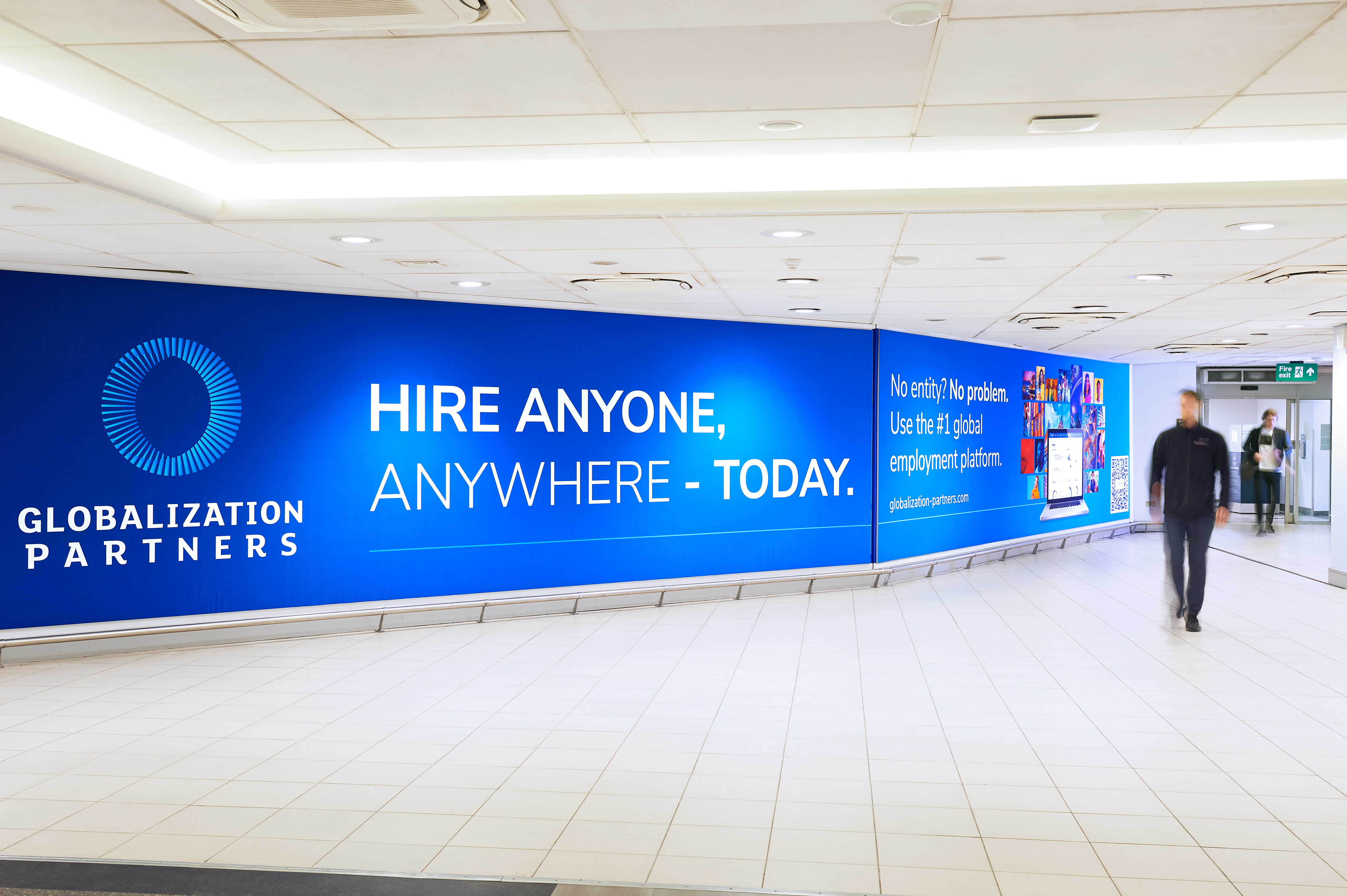 Arrivals Wall Wrap - Globalization Partners