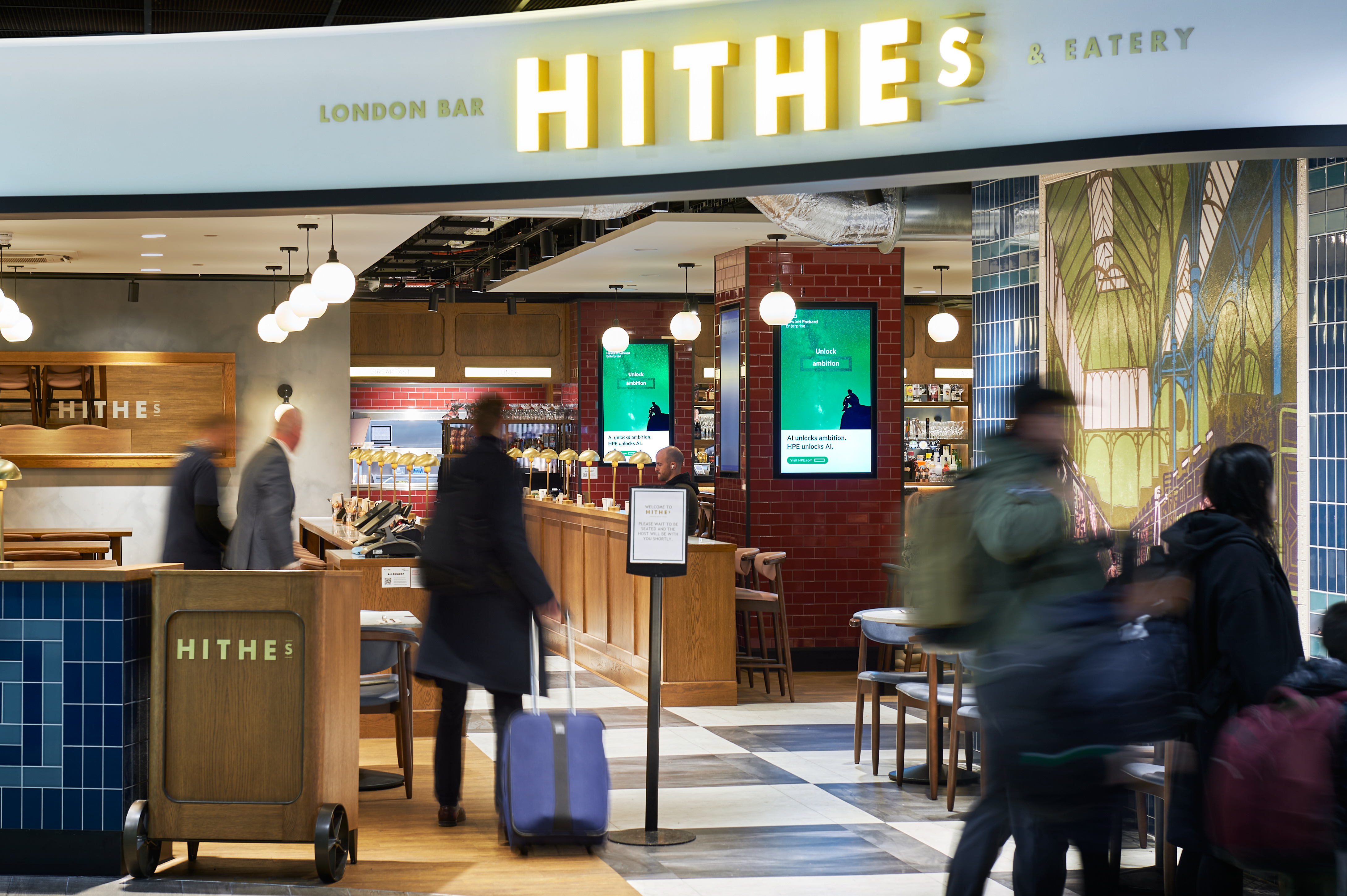 Departure Lounge - HPE