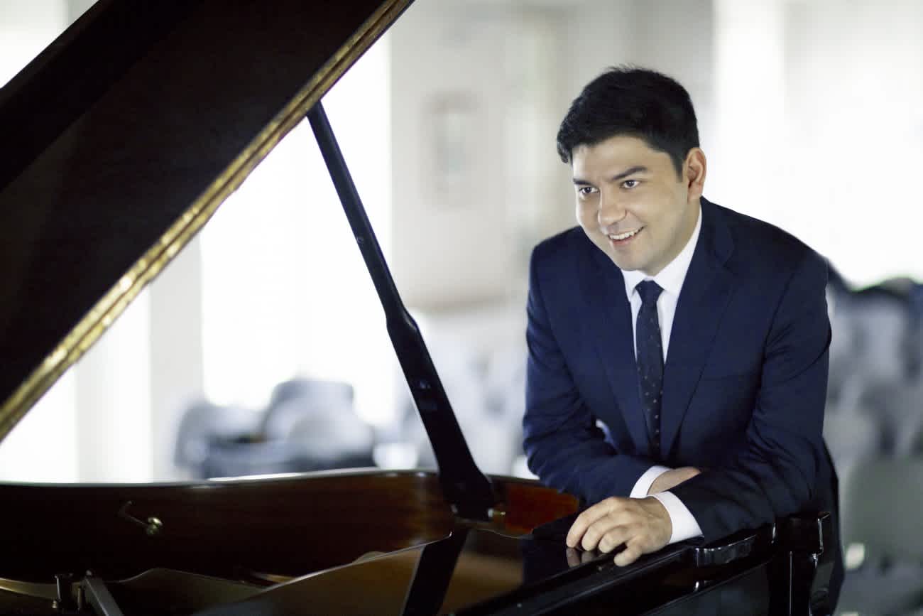 BEHZOD ABDURAIMOV piano