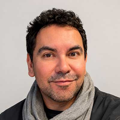 Portrait of Jason Ryle