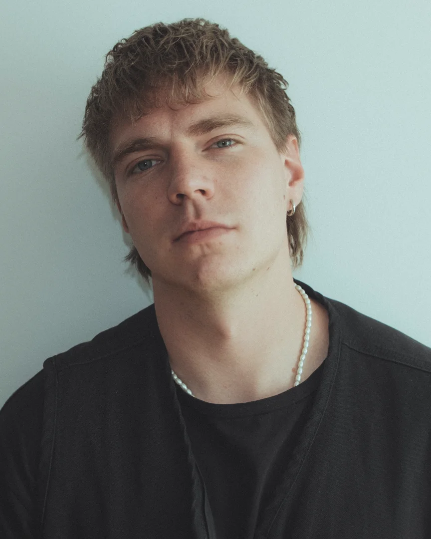 Adam Pietkiewicz portrait for the TIFF Tribute Awards