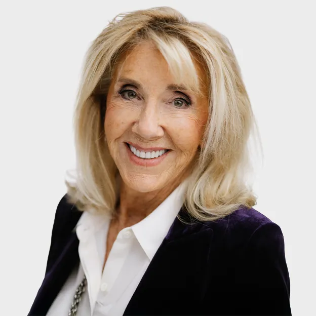 Headshot of Anne-Marie Canning