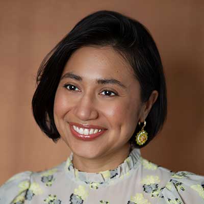 Portrait of Kelly Boutsalis