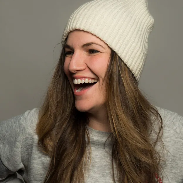 Headshot of Kat Sandler
