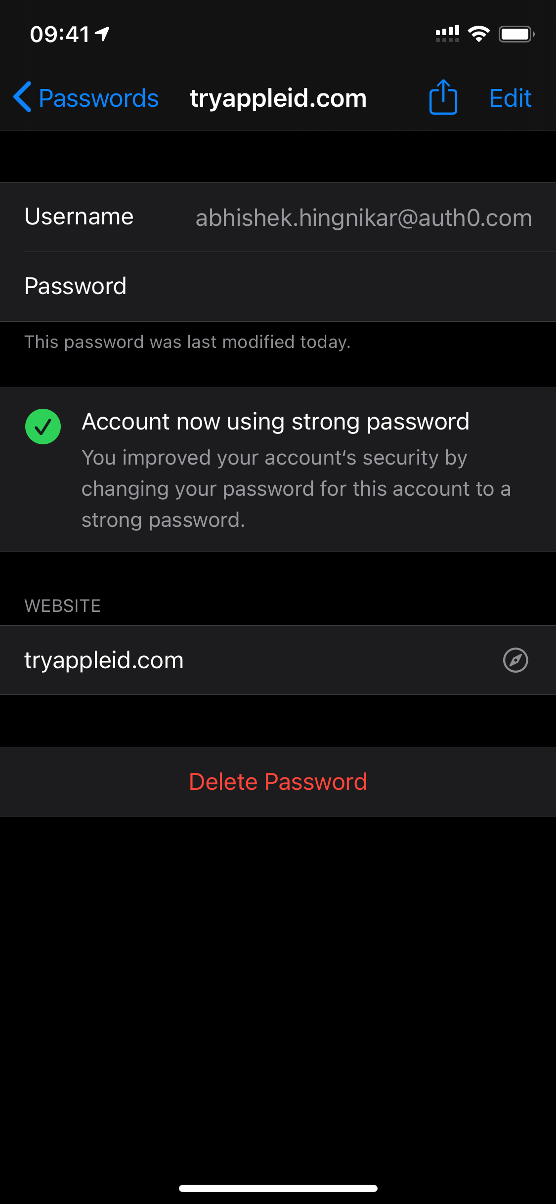 Apple Keychain account using strong password screen