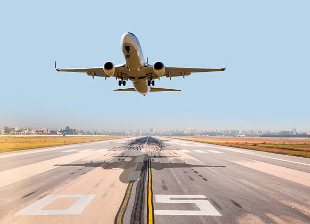 Plane taking off - travel industry digital transformation