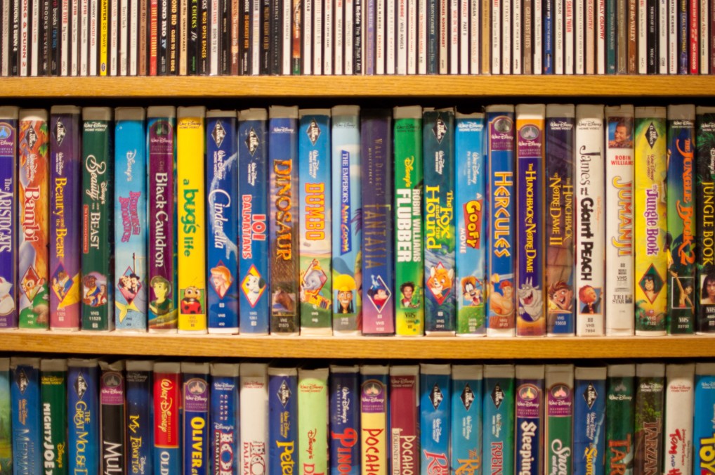 Huge Lot Disney VHS Movie Tape