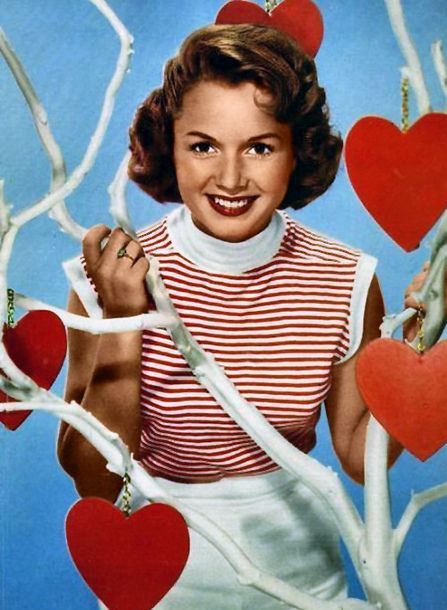 Debbie Reynolds 20 Vintage Valentines Day Pinups Purple Clover