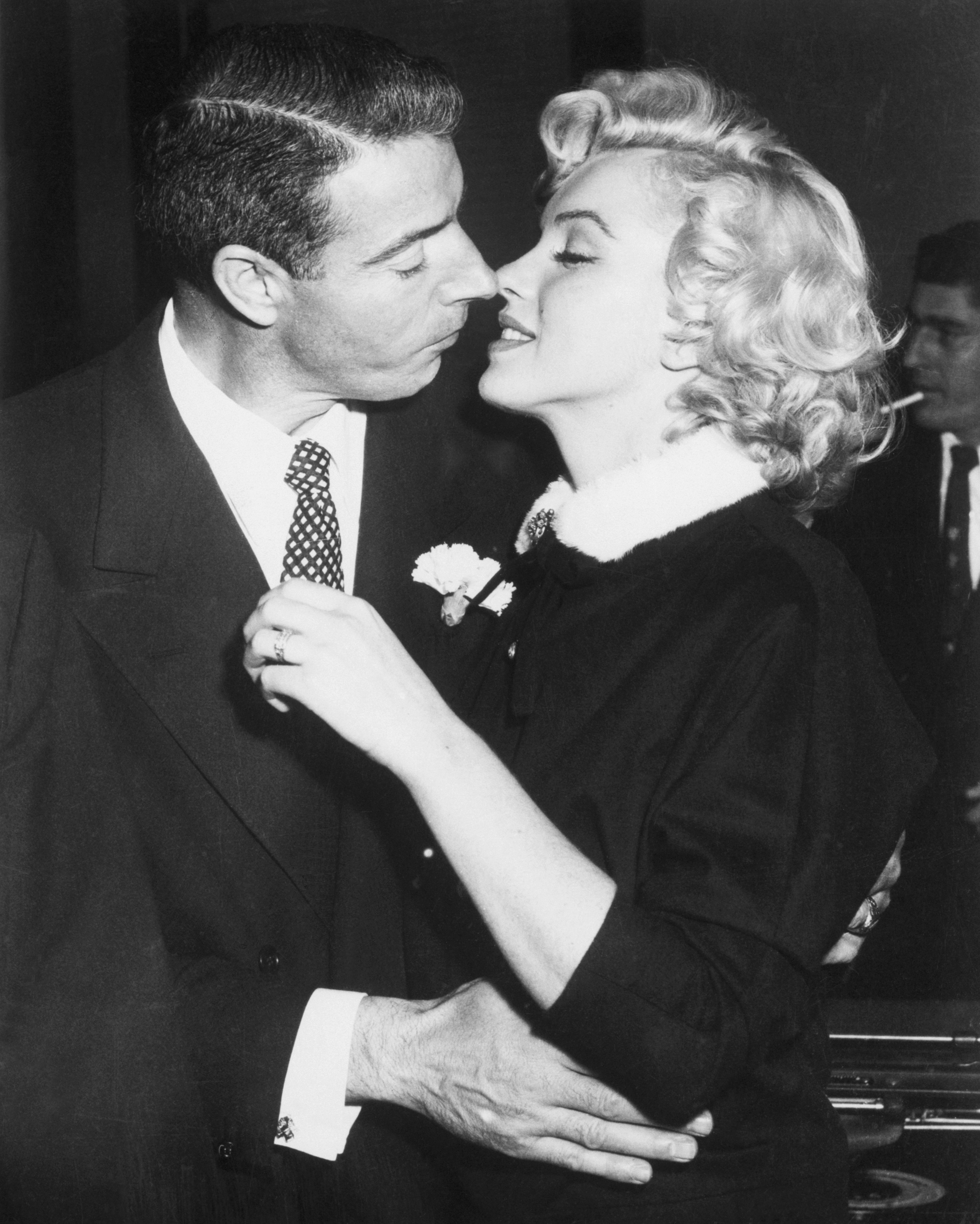 Marilyn Monroe Joe Dimaggio Addicted To Love A Hollywood Wedding Album Purple Clover