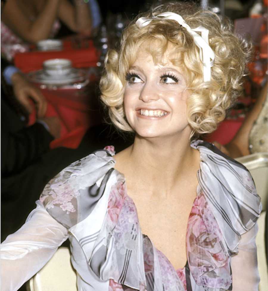 On The Power Of A Smile 20 Inspiring Quotes From Goldie Hawn Purple Clover