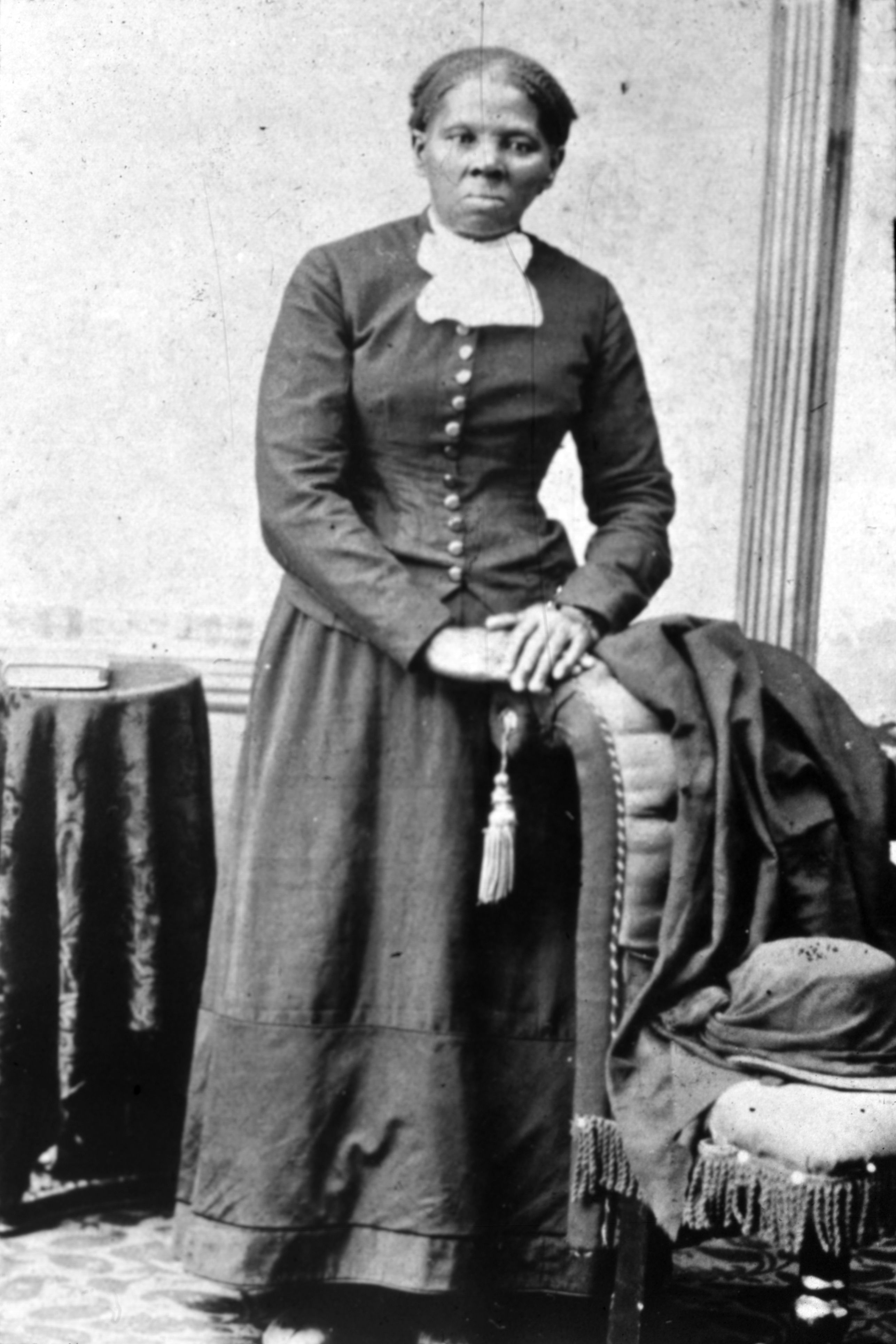 harriet-tubman-30-heroines-who-changed-the-world-purple-clover
