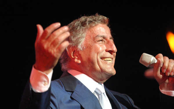 The Beat of His Heart: 11 Essential Songs by Tony Bennett | Purple Clover
