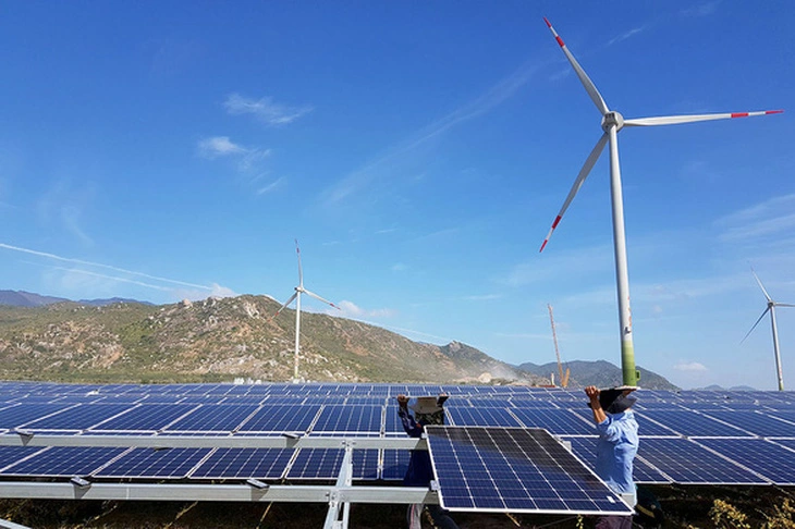 Nhiều doanh nghiệp đang gánh khoản nợ hàng ngàn tỉ đồng vi đầu tư năng lượng tái tạo