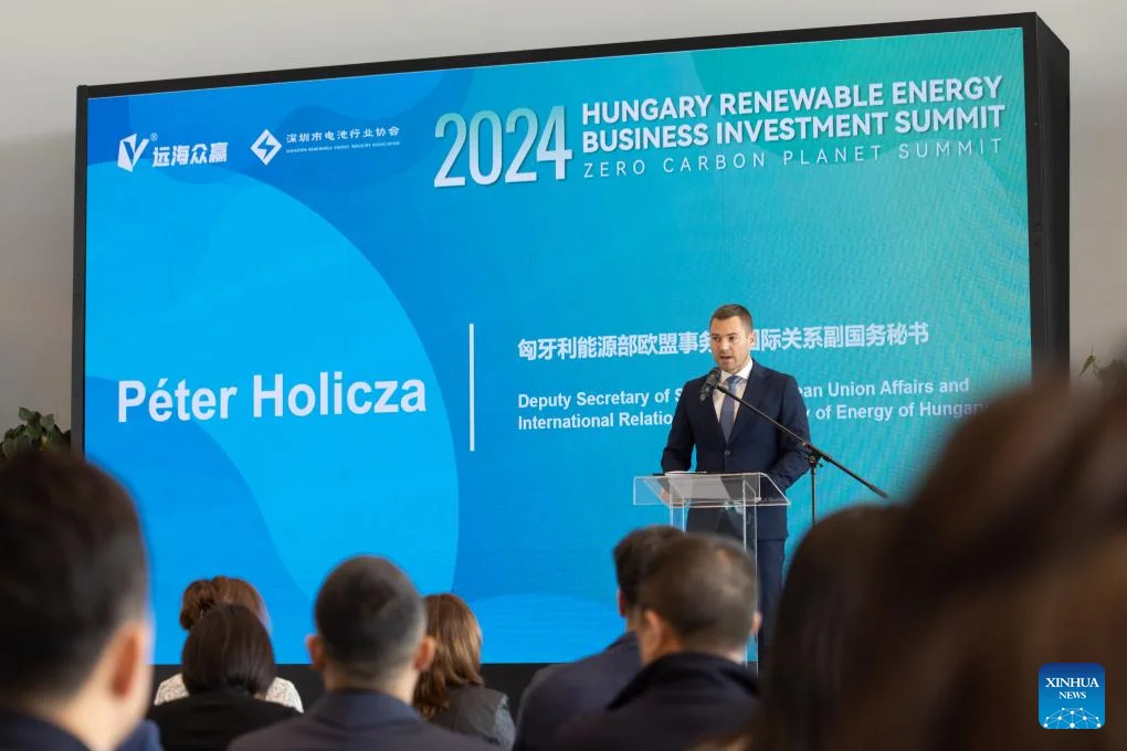 Hội nghị thượng đỉnh đầu tư Hungary - Trung Quốc tập trung vào hợp tác năng lượng tái tạo