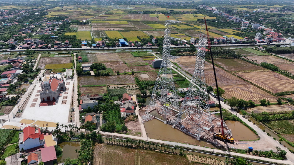 tien-do-thi-cong-duong-day-500kv-mach-3-duoc-day-nhanh-nho-no-luc-cua-ptc1-3