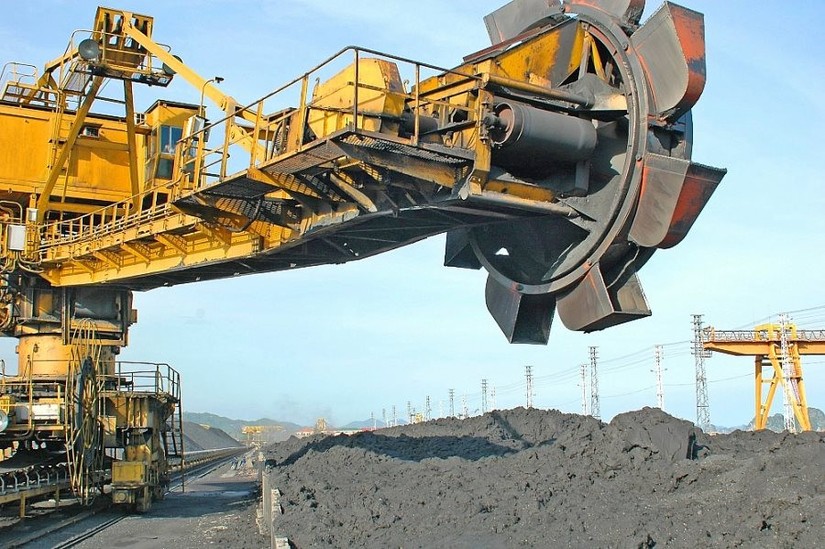 Triển khai kế hoạch thực thi quy hoạch khai thác, chế biến và sử dụng khoáng sản