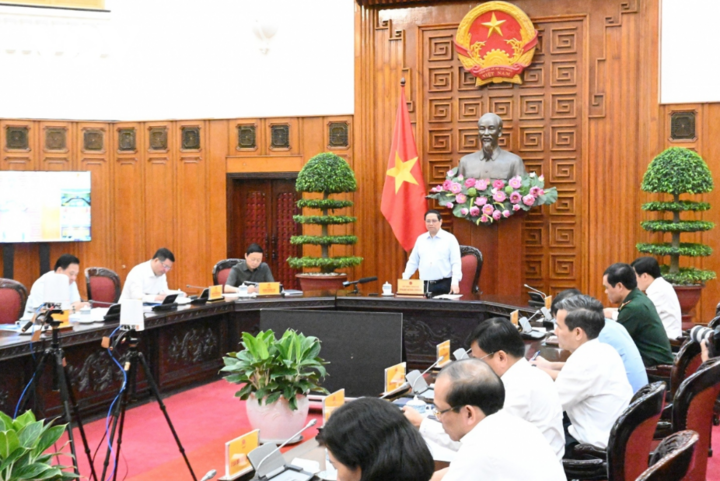 Thủ tướng yêu cầu hoàn thành đường dây 500 kV mạch 3 dịp Quốc Khánh 2/9