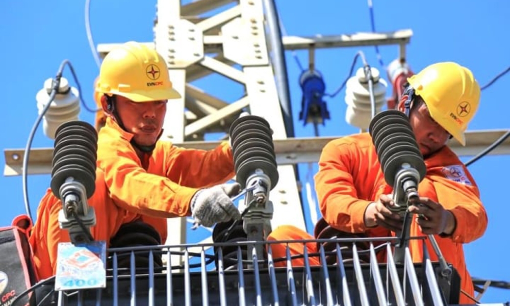 Dự án đường dây 500kV mạch 3: Hoàn thành dựng cột và kéo dây trước ngày 20/6